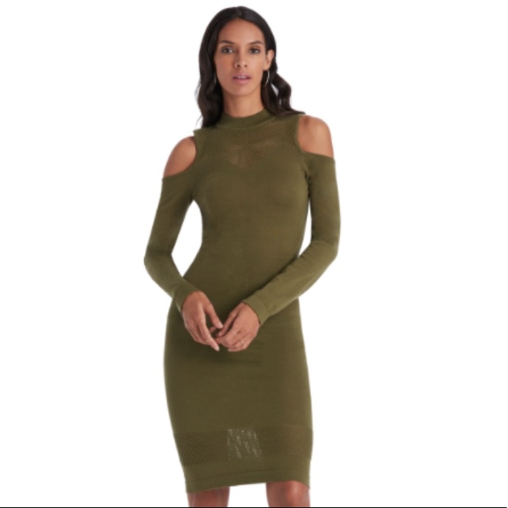 Long-sleeved cold shoulder midi dress